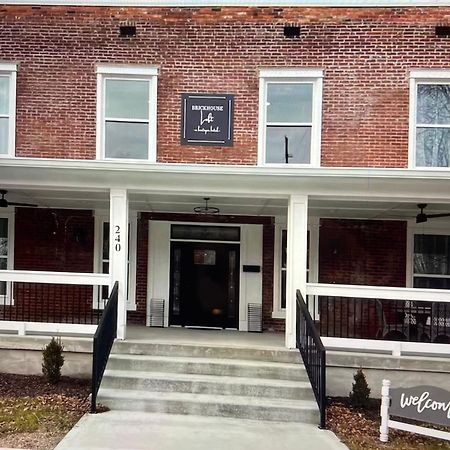 Brickhouse Loft - A Boutique Hotel Martinsville Exterior foto